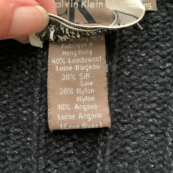 Calvin Klein x Bergdorf Goodman Lambswool Blend Ladies Sweater Vest Size M - Picture 6 of 7